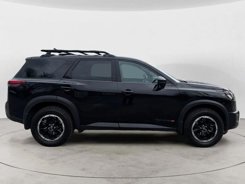 Certified Used 2024 Super Black Nissan Rock Creek image 7