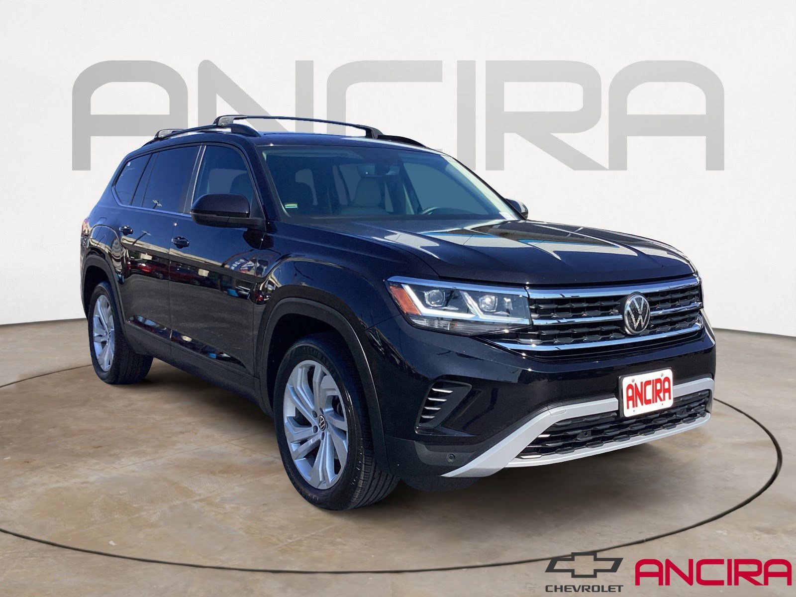 2022 Volkswagen Atlas 3.6L SE w/Tech 4MOTION's photo