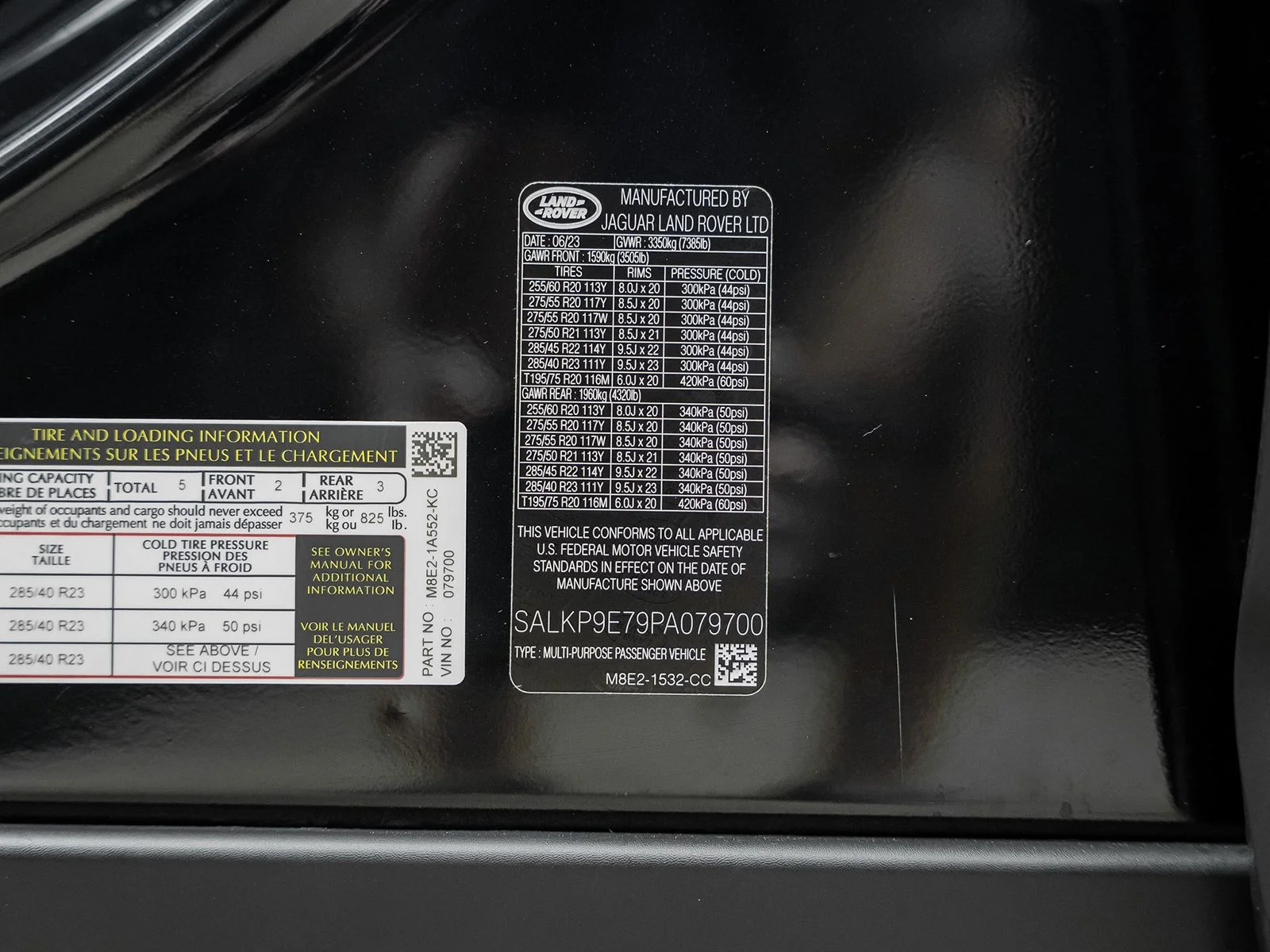 Used 2023 Black Land Rover SE image 62