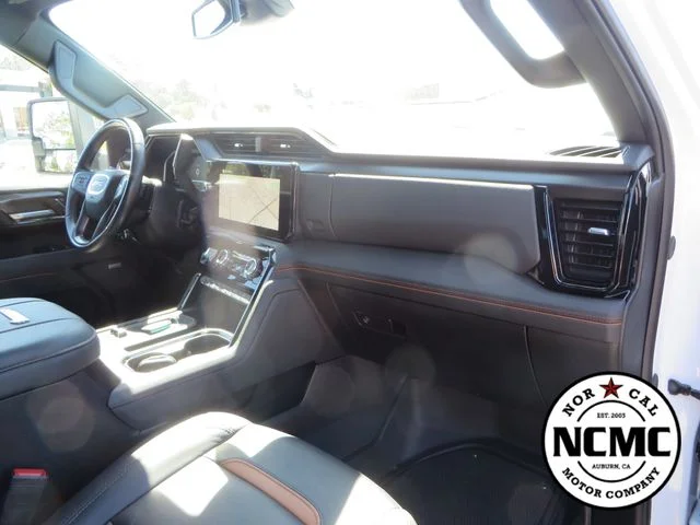 2025 GMC Sierra 2500HD AT4 - Photo 52