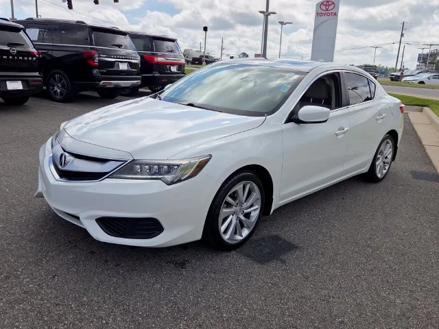 Used 2018  Acura 2.4L image 3