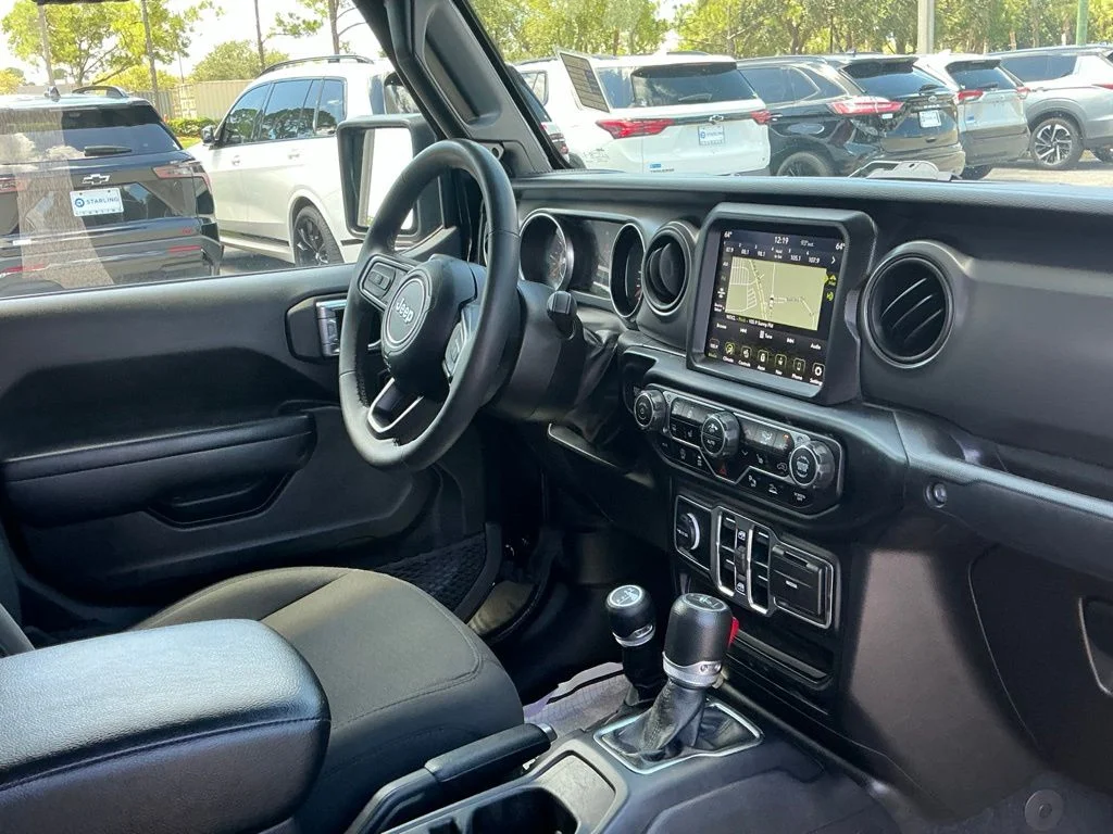 Used 2023 Black Jeep Willys image 22