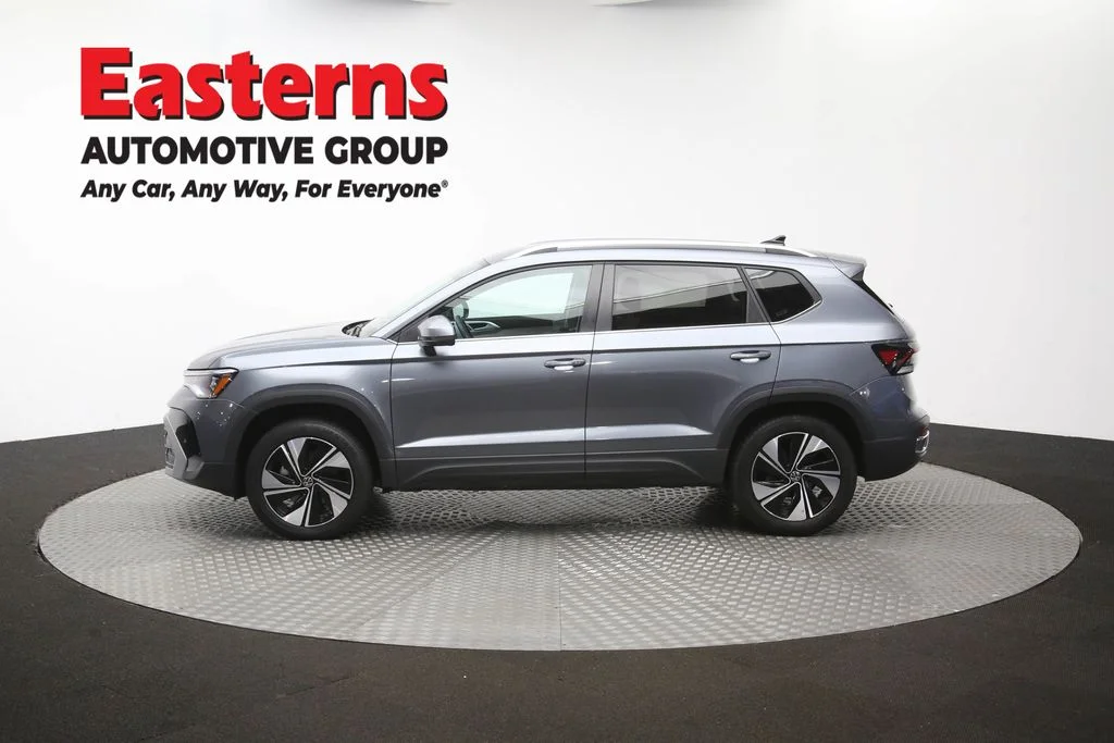 Used 2025 Gray Volkswagen 1.5T SE image 58