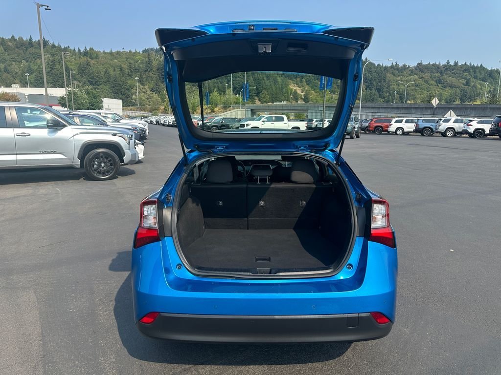 Used 2022 Electric Toyota LE AWD-e image 11