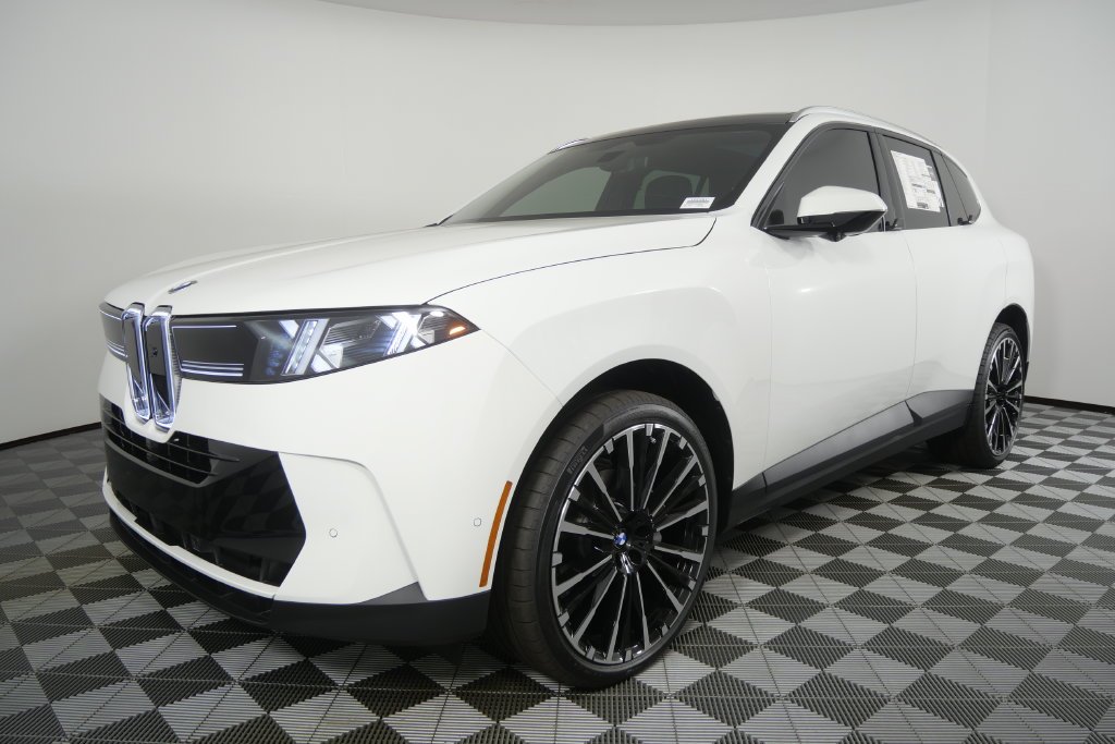 New 2027 Alpine White BMW  image 8