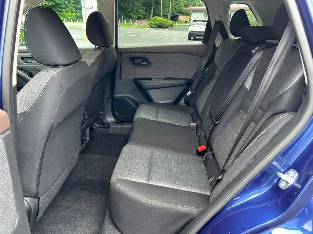 Used 2022 Blue Nissan S image 28