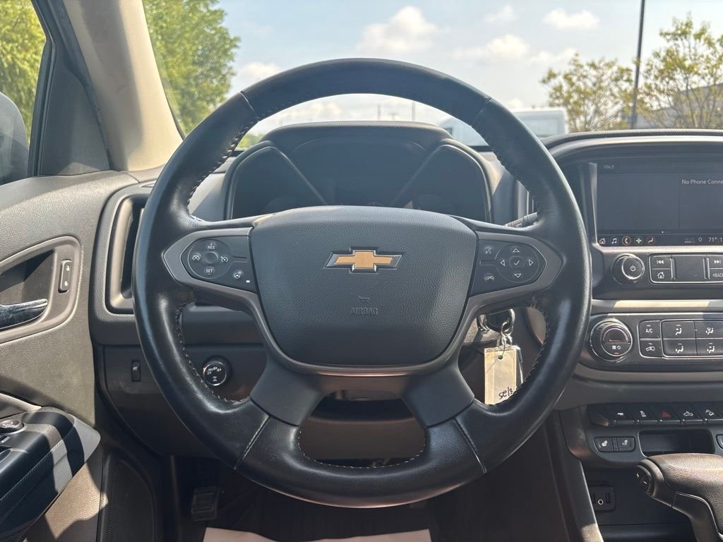 Used 2021 Blue Chevrolet Z71 image 19