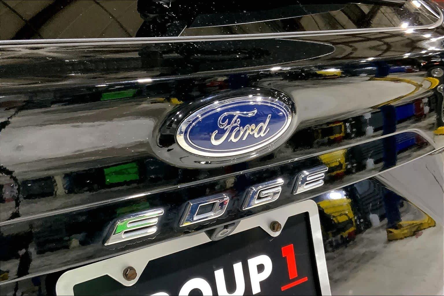 Used 2022 Agate Black Metallic Ford ST-Line image 31