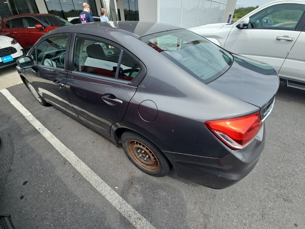 Used 2013 Gray Honda LX image 3