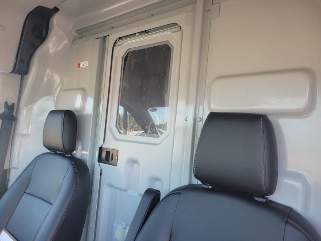 New 2026 Oxford White Ford Cargo Van image 35