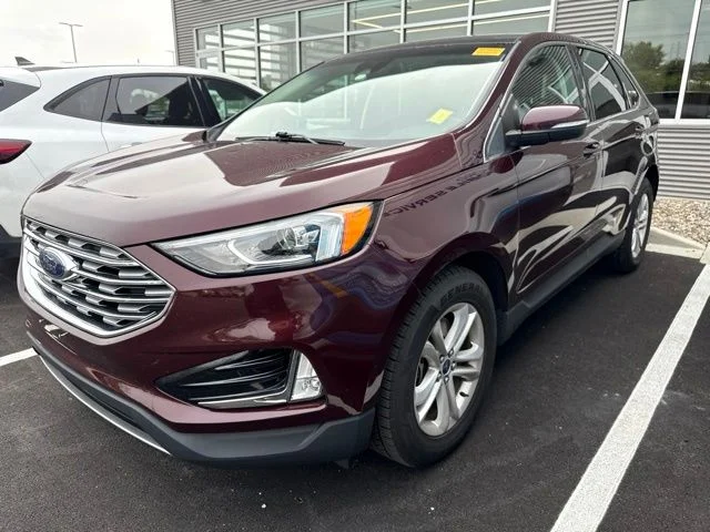 Used 2019 Burgundy Velvet Metallic Tinted Clearcoat Ford SEL image 2