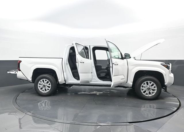 New 2026 Ice Cap Toyota SR5 image 30