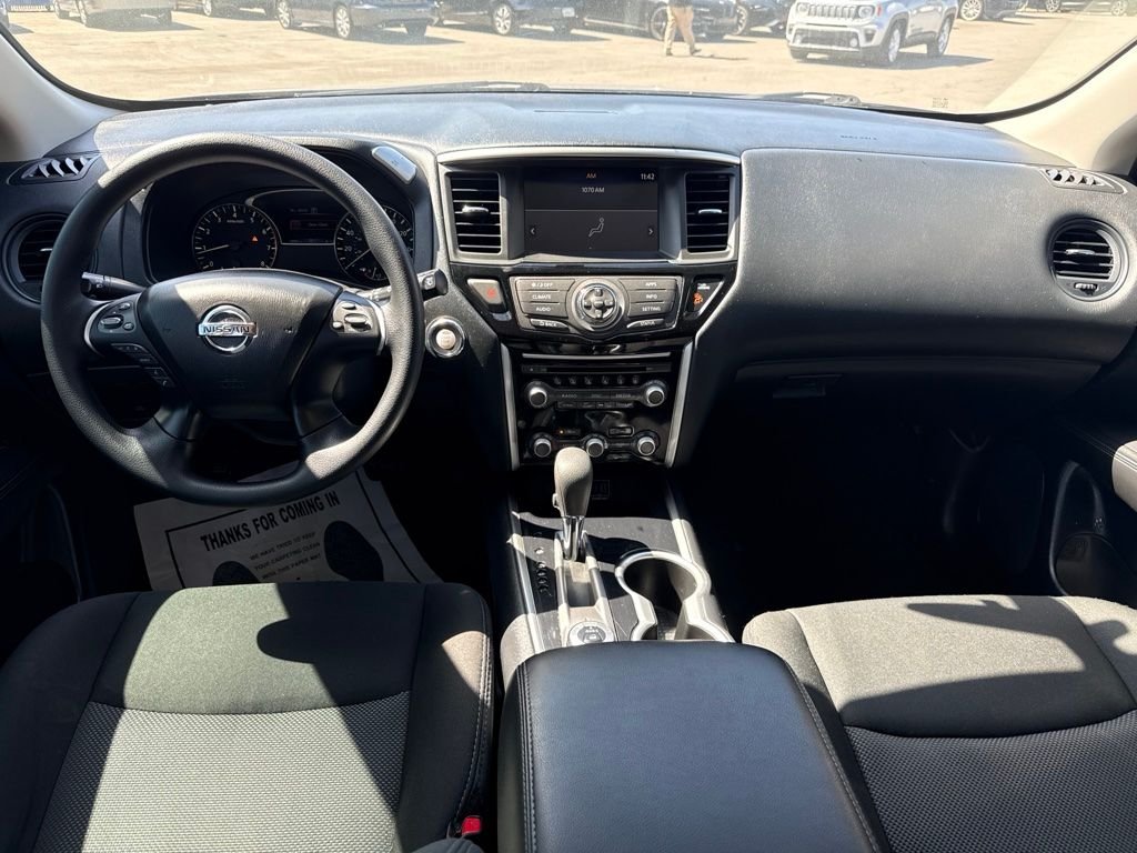 Used 2020 Gray Nissan S image 12