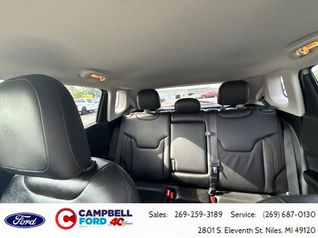 Used 2021 Billet Silver Metallic Clearcoat Jeep Limited image 32