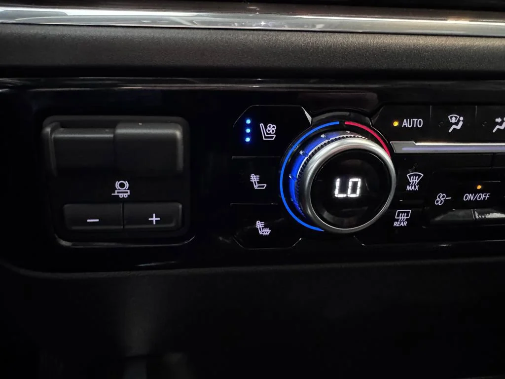 2025 GMC Sierra 2500HD SLT - Photo 25