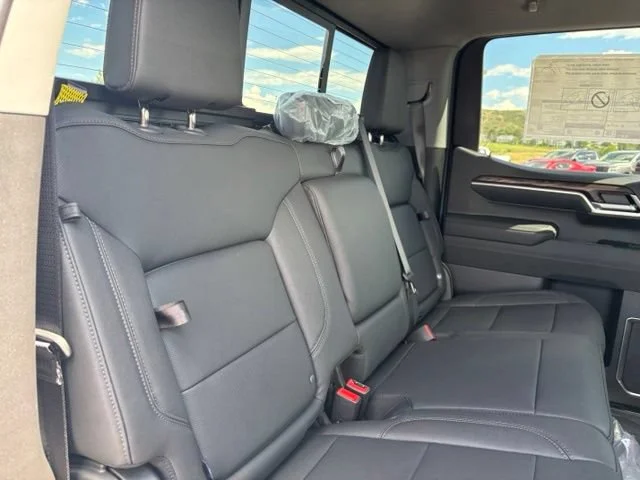 New 2026 Summit White GMC SLT image 22