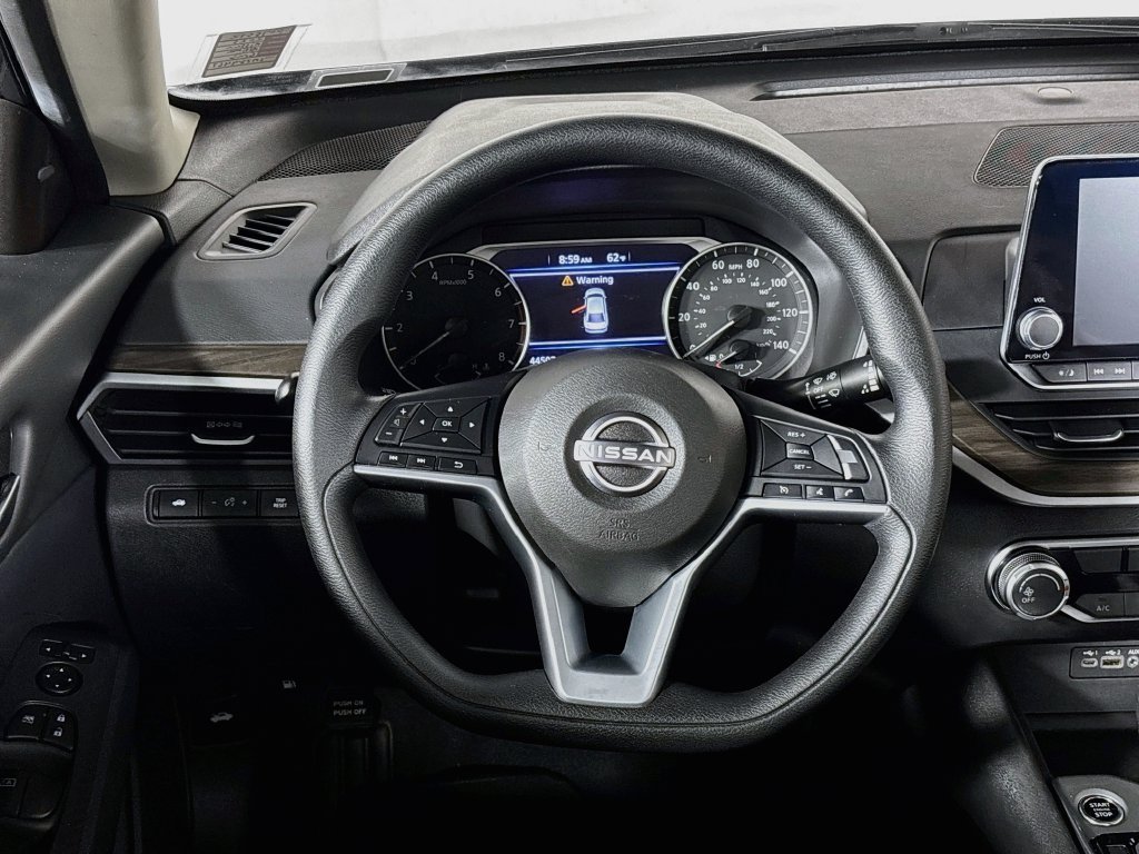 Used 2025 Gun Metallic Nissan 2.5 SV image 13