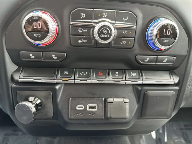 Used 2020 Blue GMC Elevation image 19