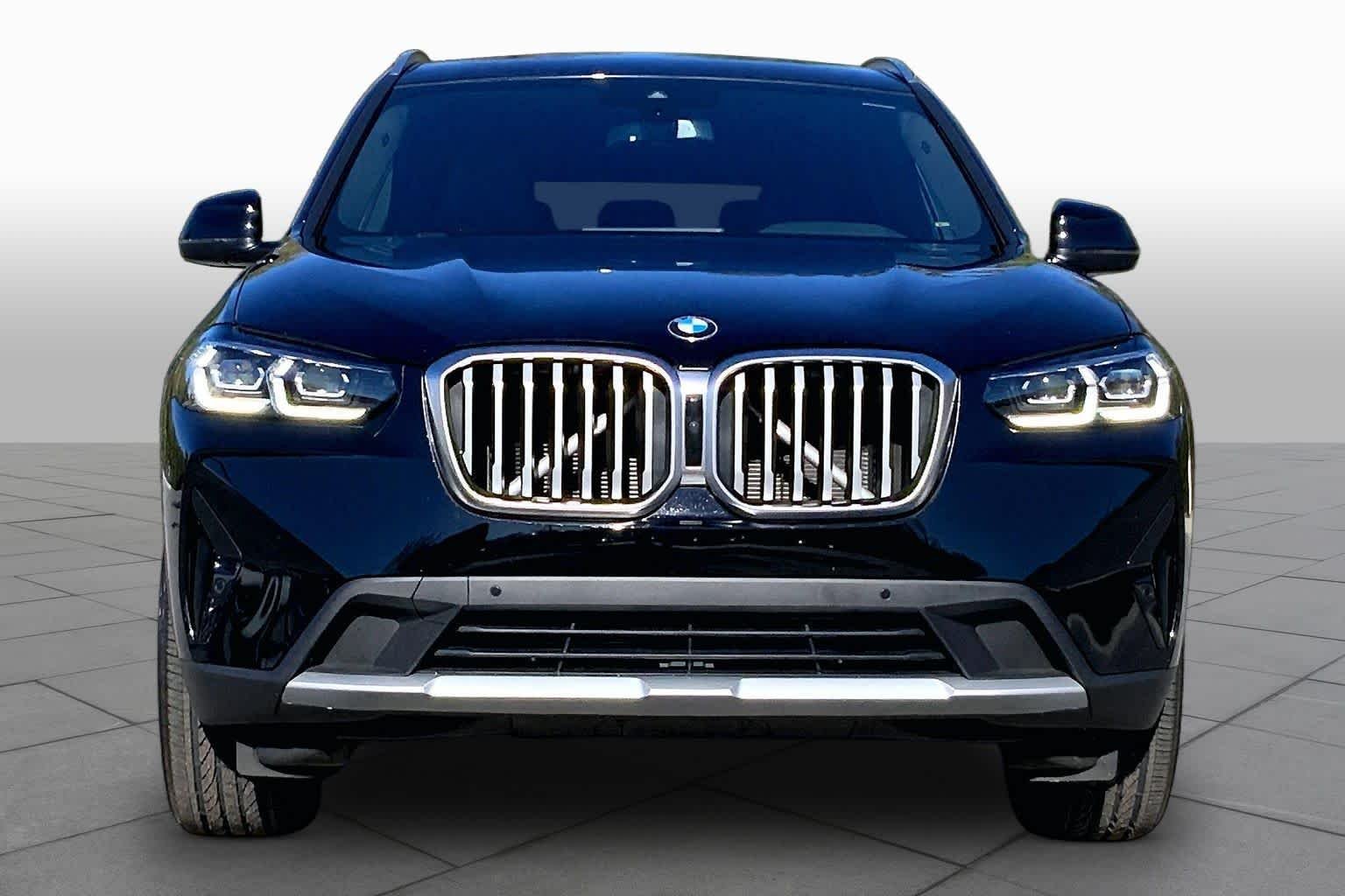 Certified Used 2023 Jet Black BMW xDrive30i image 3