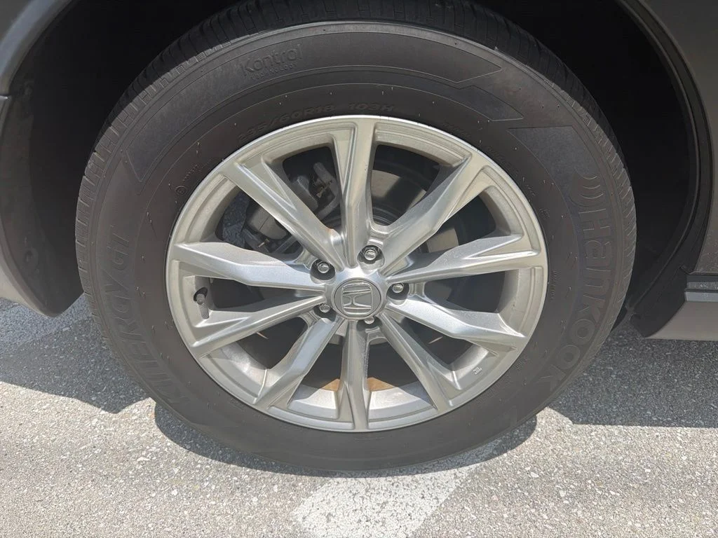 Certified Used 2024  Honda EX-L image 11