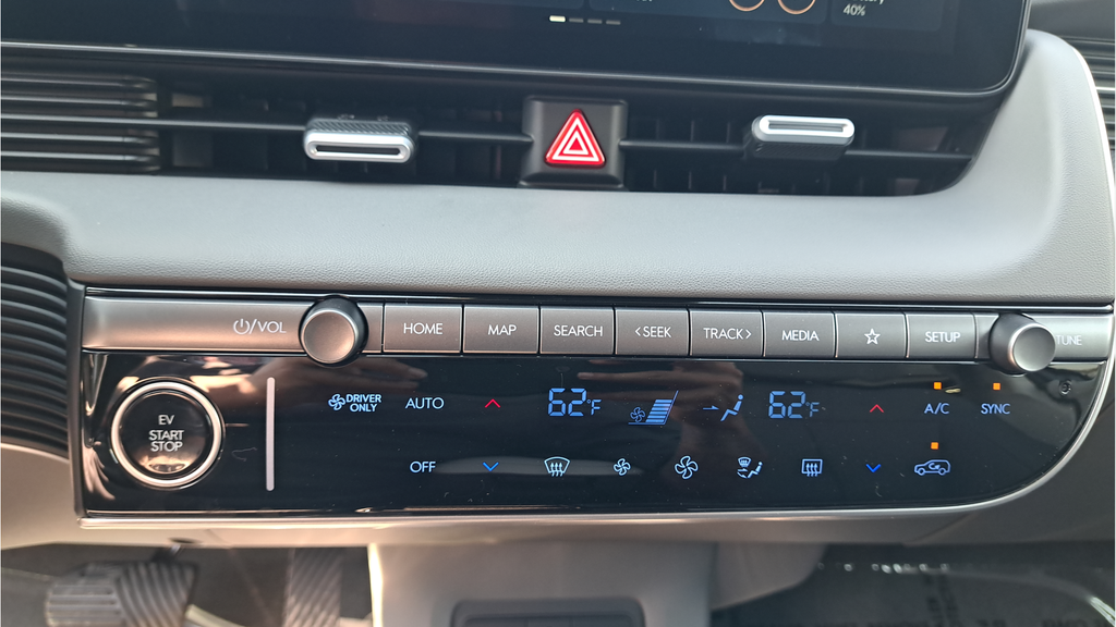 New 2026 Gray Hyundai SEL image 21