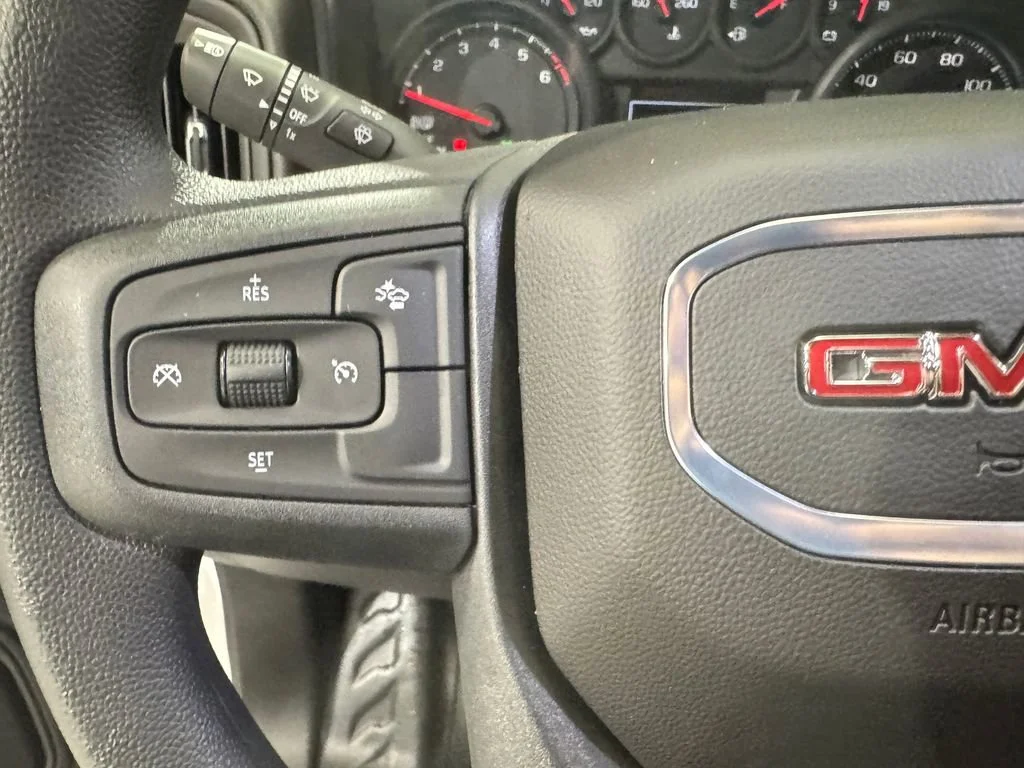 New 2026 Summit White GMC Pro image 17