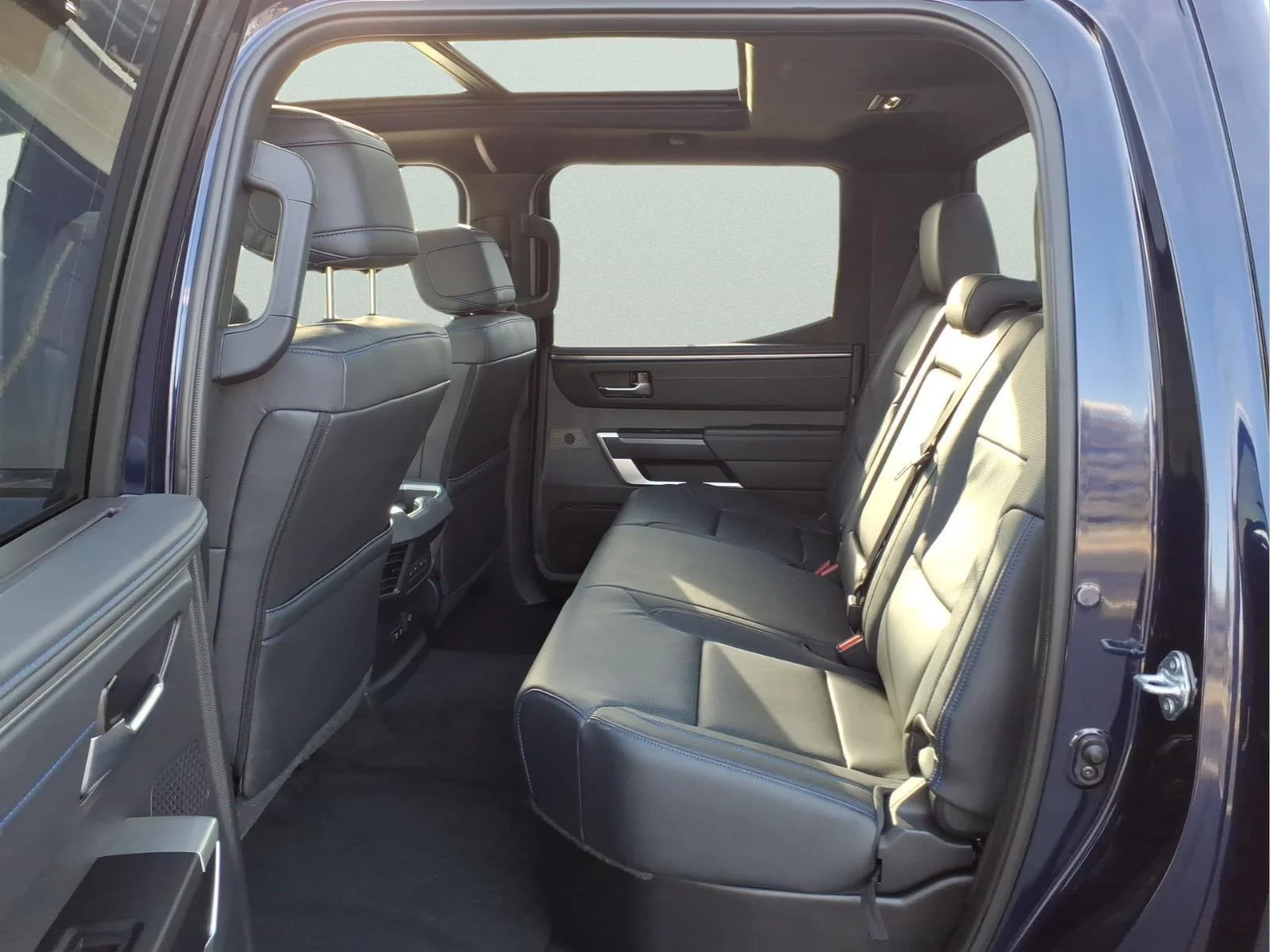 2024 Toyota Tundra Platinum - Photo 11