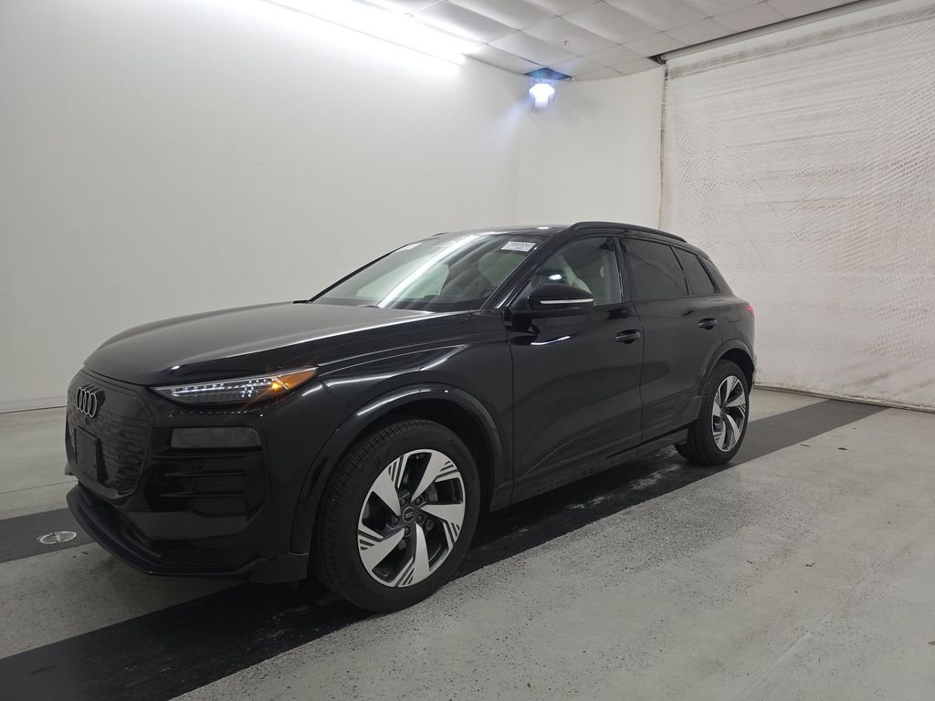 2025 Audi Q6 e-tron Premium Plus quattro's photo