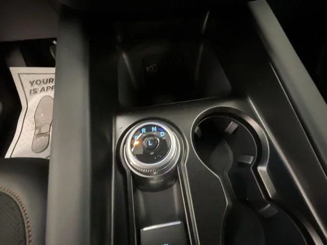 New 2027 Star White Metallic Tri-Coat Ford Tremor® image 20