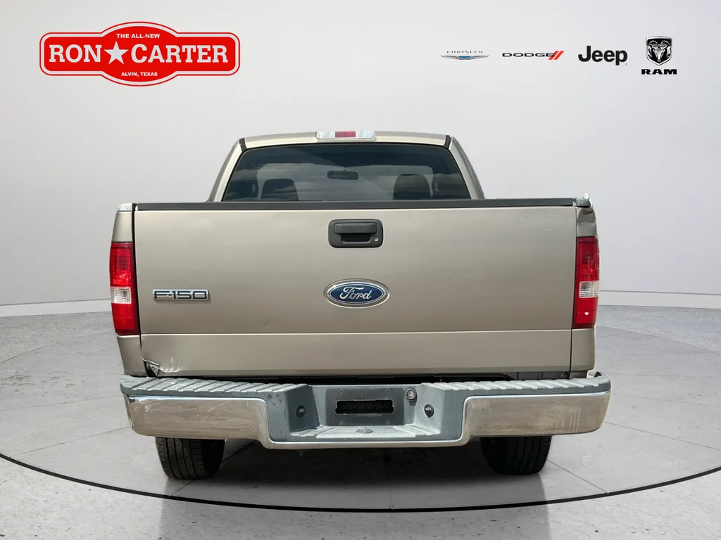 Used 2004 Beige Ford XL image 5