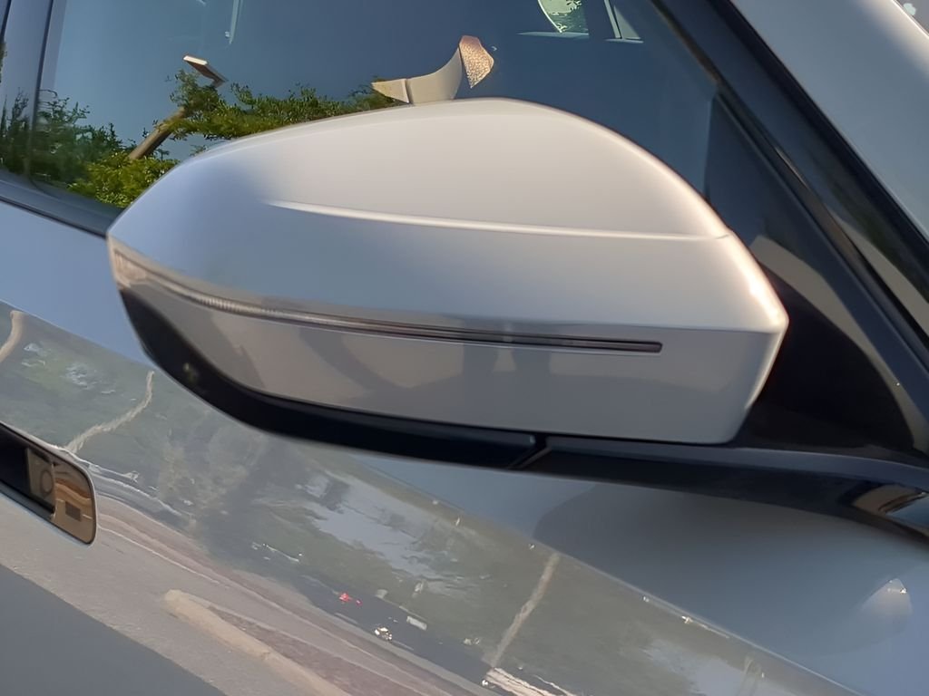 2025 BMW 7 Series 760i - Photo 12