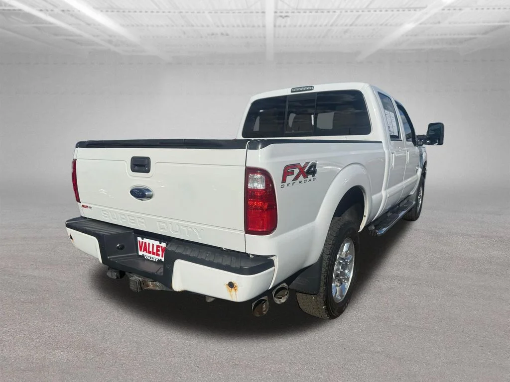 Used 2016 Oxford White Ford Lariat image 3