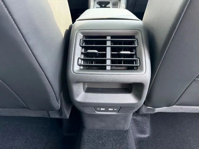 2026 Volkswagen Tiguan SE R-LINE BLACK - Photo 34