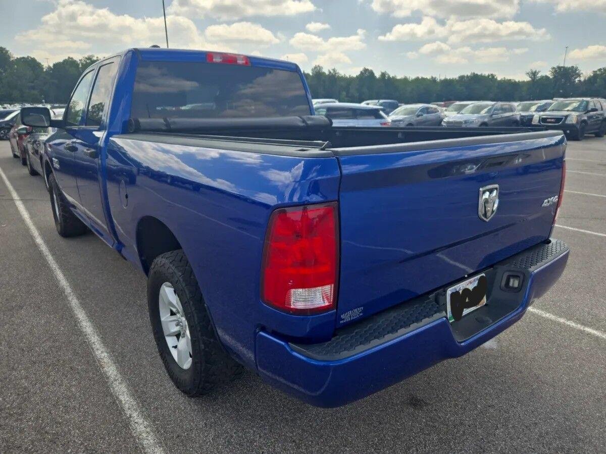 Used 2018 Blue Streak Pearlcoat Ram Express image 3