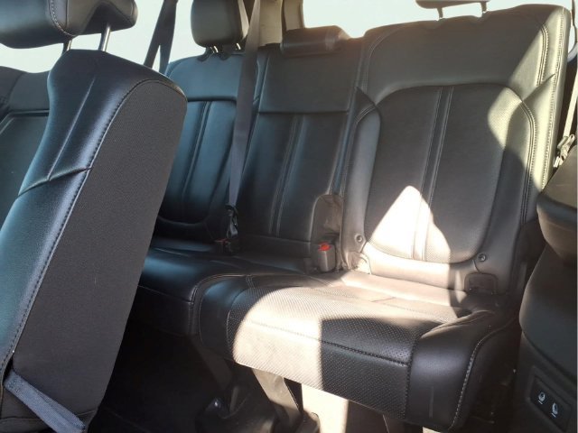 Used 2024  Jeep Series II image 23