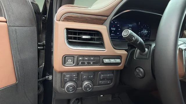 Used 2024 Black Chevrolet High Country image 35