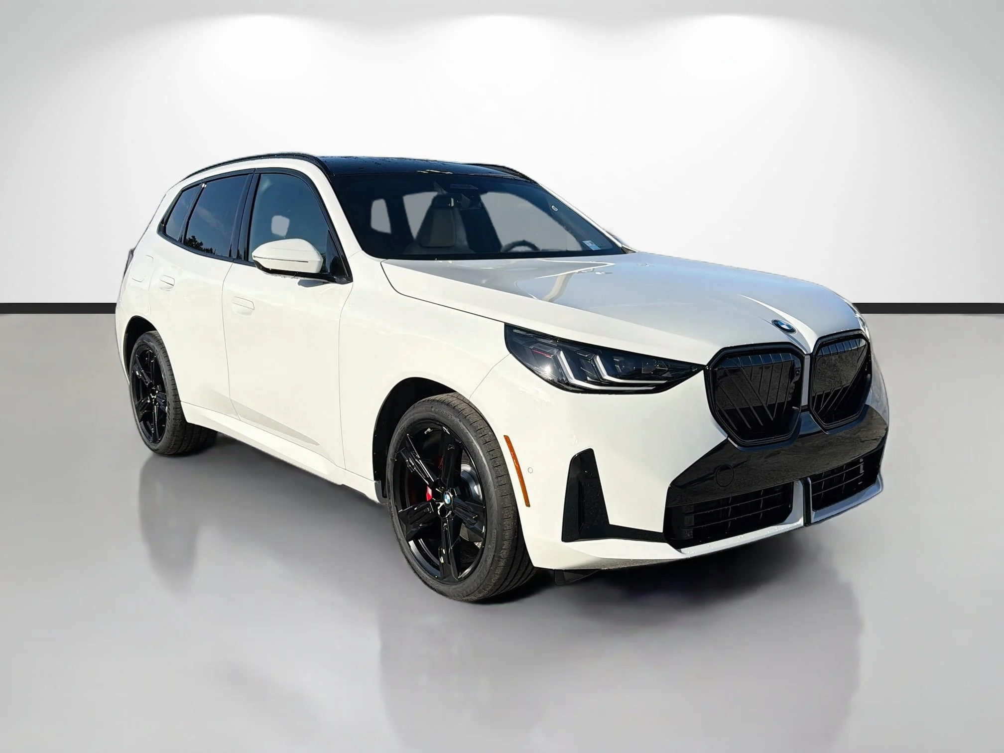 New 2026 Alpine White BMW 30 xDrive image 1