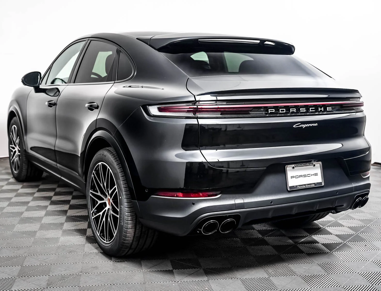 New 2026 CHROMITE BLACK Porsche Coupe image 3