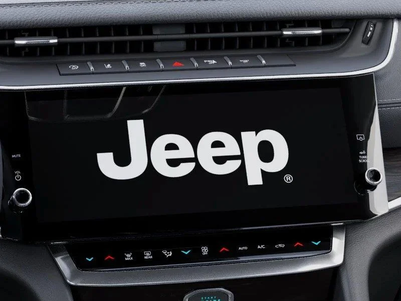New 2026 Bright White Clearcoat Jeep Laredo Altitude image 10