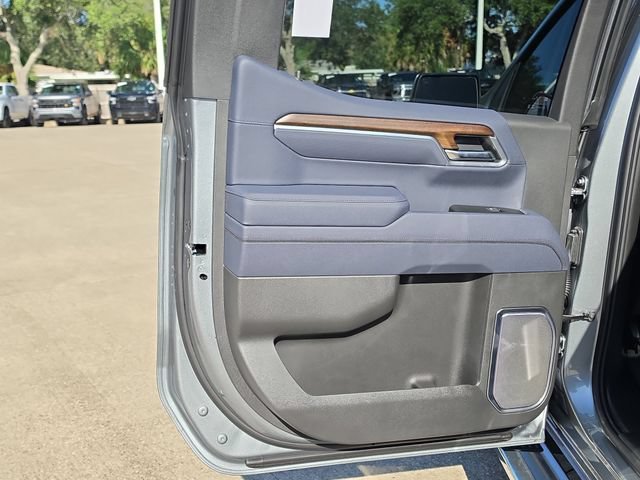 2026 Chevrolet Silverado 1500 High Country - Photo 13