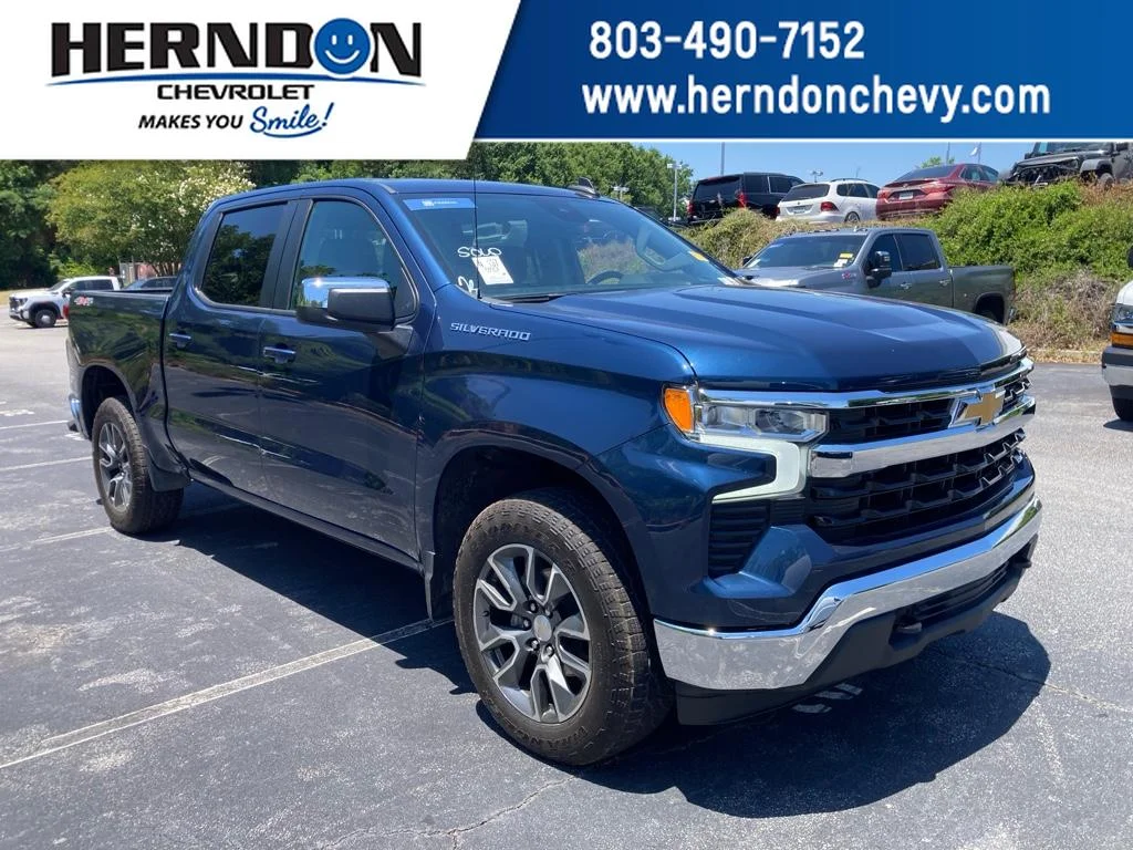 2023 Chevrolet Silverado 1500 LT 2FL 4X4 Crew Cab Short Box's photo