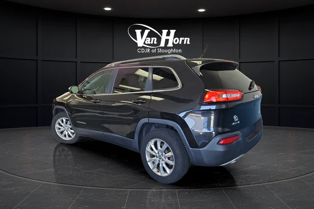 Used 2014 Brilliant Black Crystal Pearlcoat Jeep Limited image 5