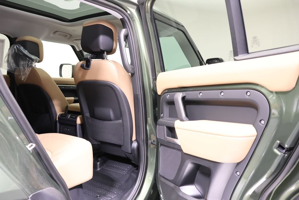2026 Land Rover Defender S - Photo 43
