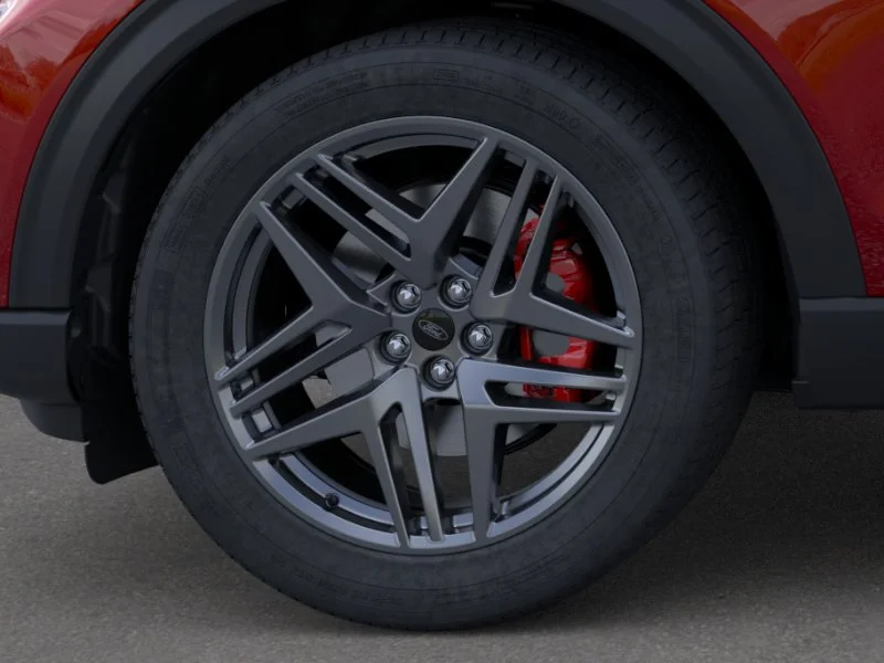 New 2026 Rapid Red Metallic Tinted Clearcoat Ford ST-Line image 33