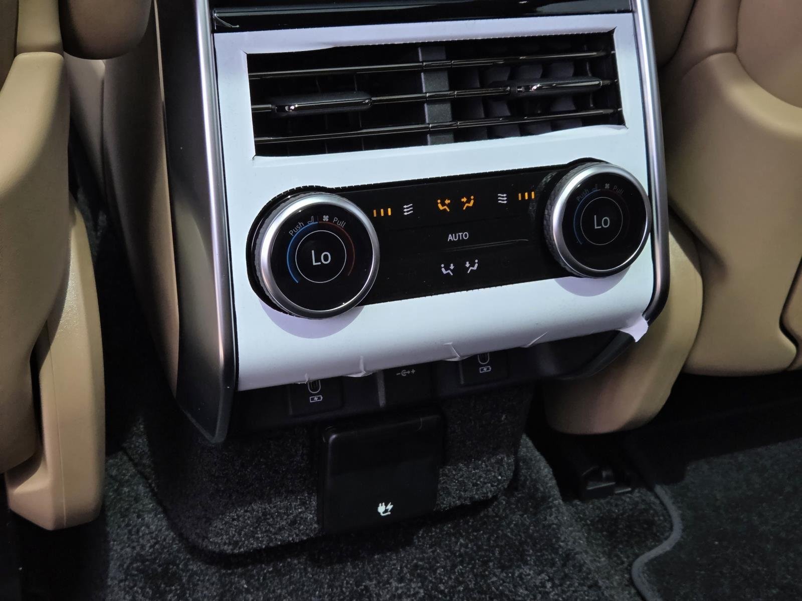 New 2026 Sunset Gold Land Rover SE image 35