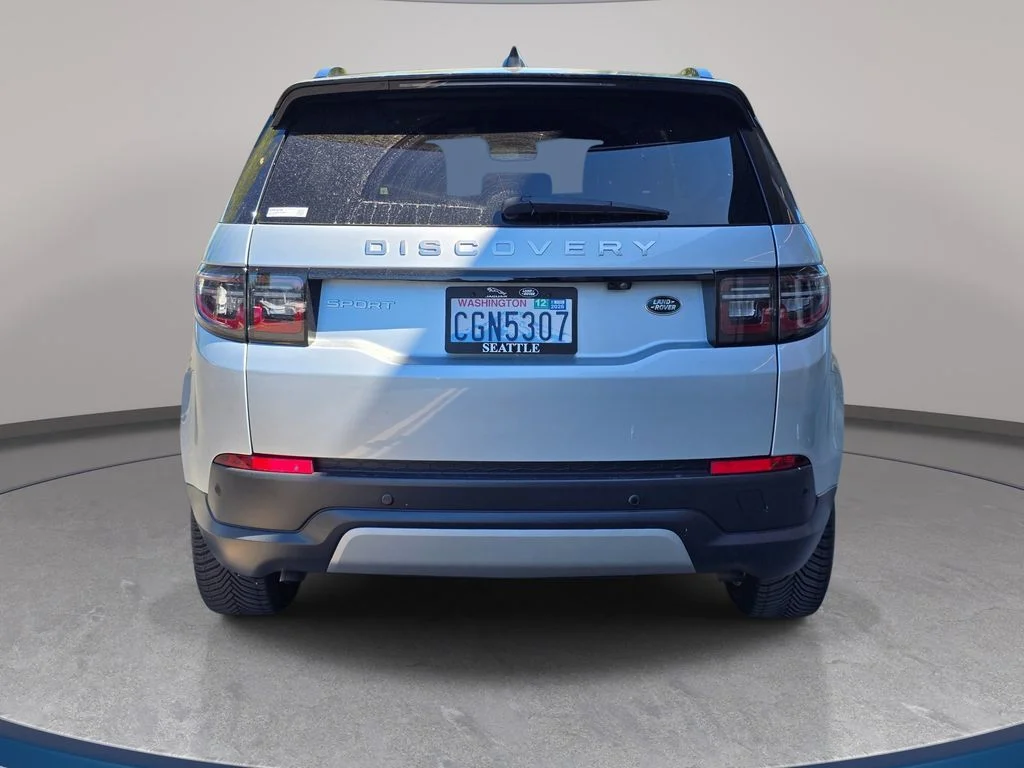 Used 2022 Hakuba Silver Metallic Land Rover SE image 7