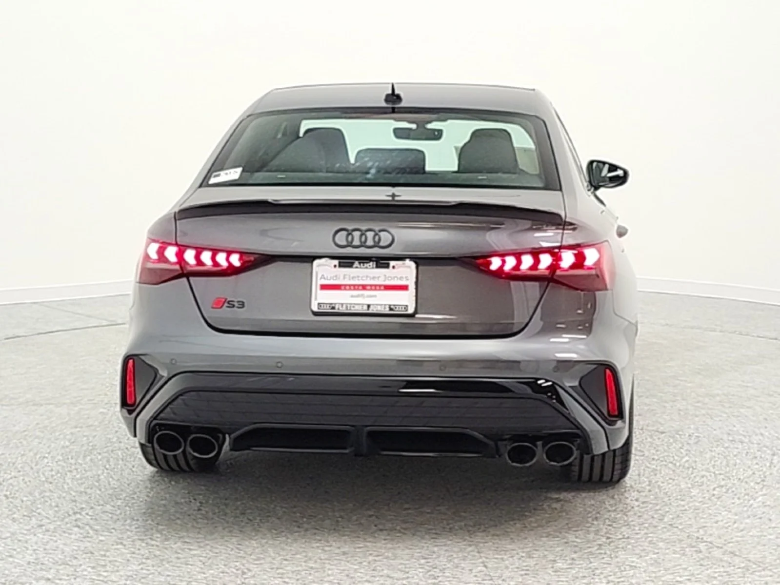 New 2026 Daytona Gray Pearl Effect Audi quattro image 6