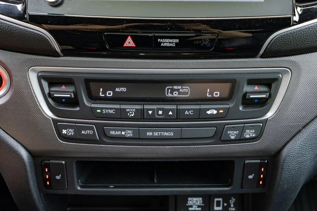 Used 2021  Honda RTL image 18