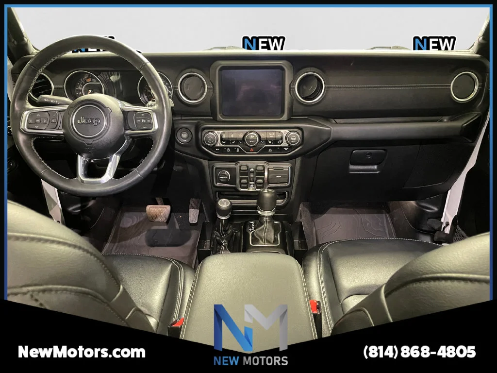 Used 2023 Bright White Clearcoat Jeep Sahara image 10