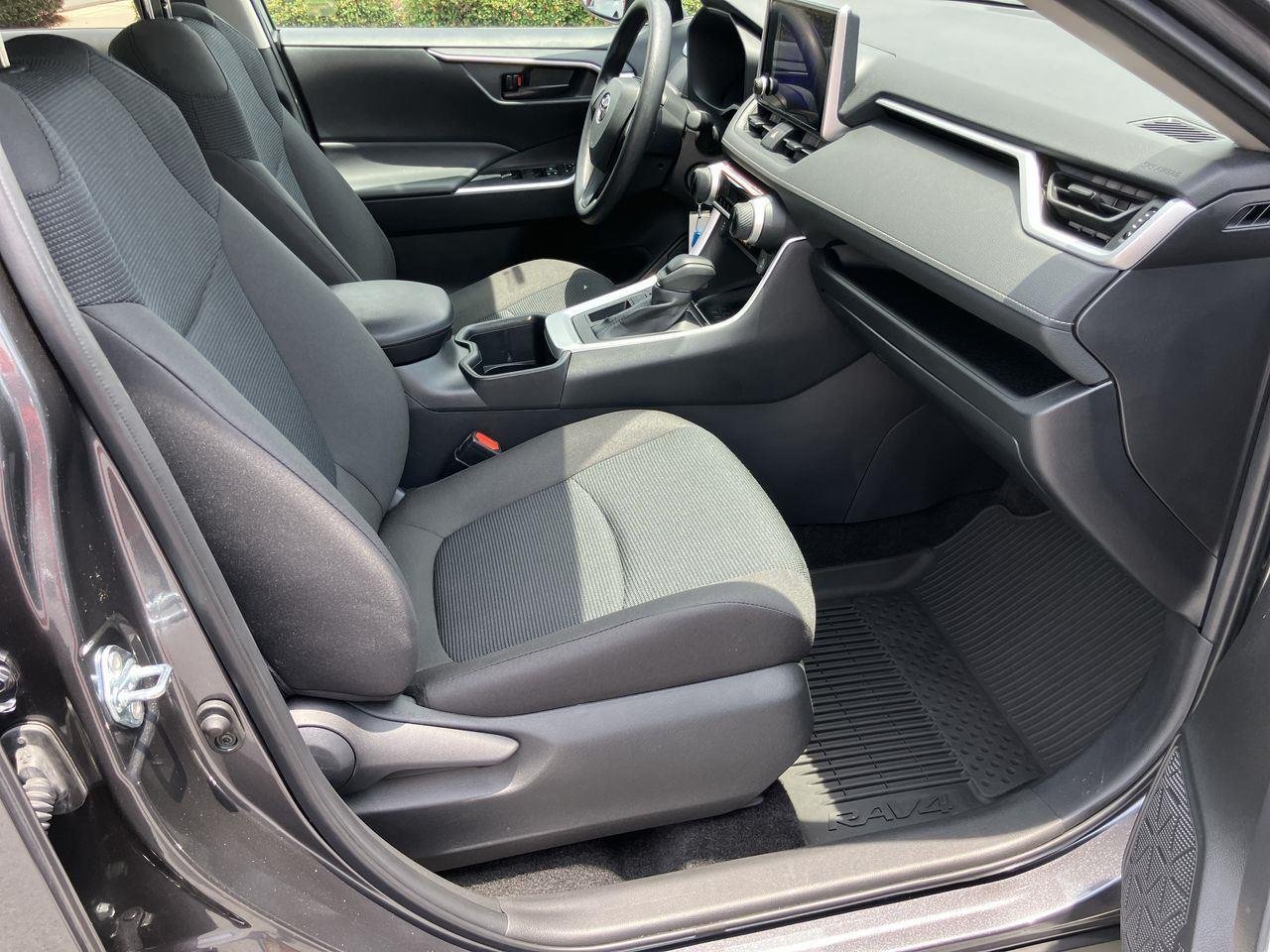 Used 2025 Gray (Magnetic Gray Metallic) Toyota LE image 32